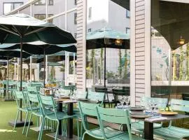 ibis Lyon Gerland Musée des Confluences