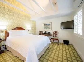 The Bergson, BW Signature Collection