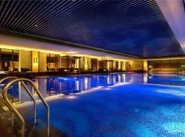 New Century Hangzhou Grand Hotel