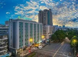 City Comfort Inn Nanning Railway Station Guangxi University