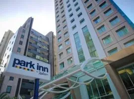 Radisson Berrini Suite executiva Luxo Queen