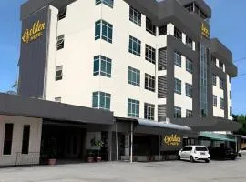 Golden Hotel