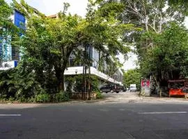 SPOT ON 90147 Gosepa Ambengan Plaza