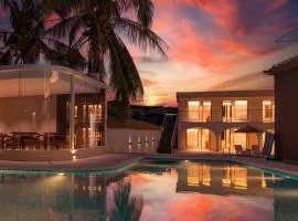 曼晖恒温泳池度假酒店 三亚凤凰机场店