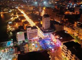 Holiday Suites Hotel & Beach Resort, hotel a Jounieh