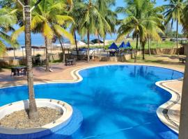 Bamboo Beach Resorts, hotel em Paynesville