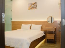 Quỳnh Trang Hotel โรงแรมในตวีฮหว่า