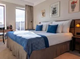 Quality Hotel The Book