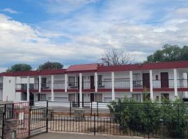 Red Arrow Inn & Suites, a Travelodge by Wyndham, hotel em Montrose