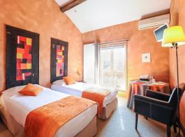 Hotel foto: Logis hotels Les Glycines