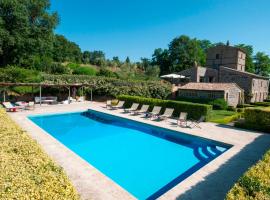 Hotel Photo: Villa Collombroso by PosarelliVillas