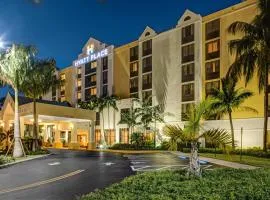 Hyatt Place Fort Lauderdale Cruise Port & Convention Center - Newly Renovated