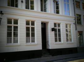 A picture of the hotel: b&b les invités