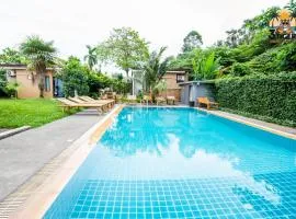 3 TIGERS Resort & Hostel