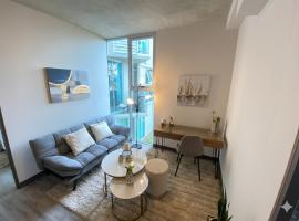 Cómodo y elegante apartamento en fabuloso condo!, מלון בסן חוזה