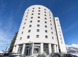Hotel la Torre, hotel v destinaci Sauze dʼOulx