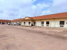 Regency Inn Houston near Hobby Airport