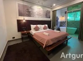 Dimaru Boutique Courtyard