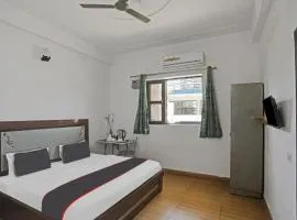 Hotel Naveen Stay