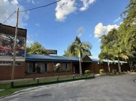 Piedra Alta Hotel & Restaurante