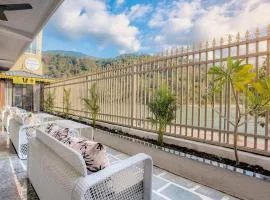 Sharnam On The Ganges