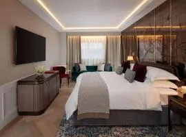 Hotel Alvaa inn Near Delhi Airport