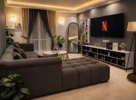 Luxe Living In DHA Phase 4 Lahore - Gold Crest Mall And Residency