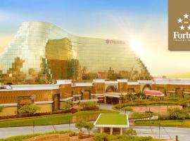 Okada Manila, hotel sa Maynila