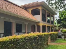 Las Palmeras Royal Suites - Kinaawa