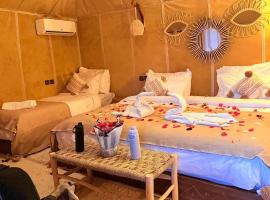 Sahara Gift camp，位于梅尔祖卡的酒店