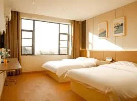 ChuYue Hotel-Xiangyang East Station Branch