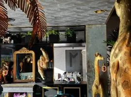 Meet Me Madrid Hotel