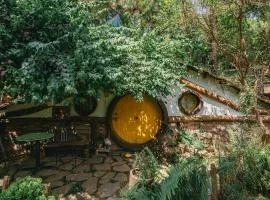 U Lesa Retreat - Nhà Bên Rừng