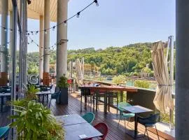 Novotel Lyon Centre-Confluence Bord de Saone