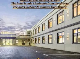 RuihaoBoutiqueHotel - Shanghai 24h Airport Shuttle Disneyland Servic