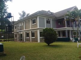 Mountains Food Hub Motel, ξενοδοχείο σε Fort Portal