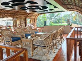 Little Mermaid - Houseboat Cruise, Hotel in Alappuzha