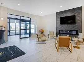 The Lux Hotel & Conference Center, an Ascend Collection Hotel