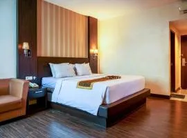 Stefani Family Hotel by TripleTree