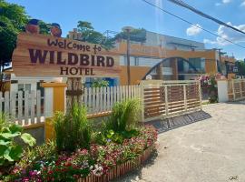 Wildbird Hotel، فندق في Tràm Chim