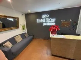 Hotel Ester