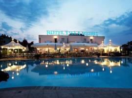 Hotel Villa Medici, hotel v destinaci Rocca San Giovanni