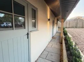 The White Hart Coach House with Air Conditioning