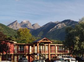 EasyStay Inn & Suites Fernie, hotel Fernie-ben