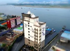 JK Hotel