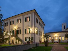 รูปภาพของโรงแรม: Relais Villa Scarfantoni B&B