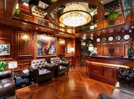 Premier KAS Boutique Hotel