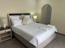Airport view motel, hotel en Kempton Park