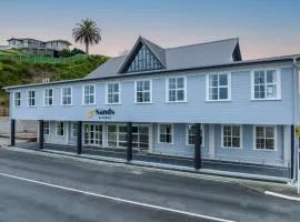 Sands of Kawhia Hotel
