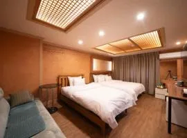 전주 우아동 한옥호텔 Jeonju Hanok Hotel